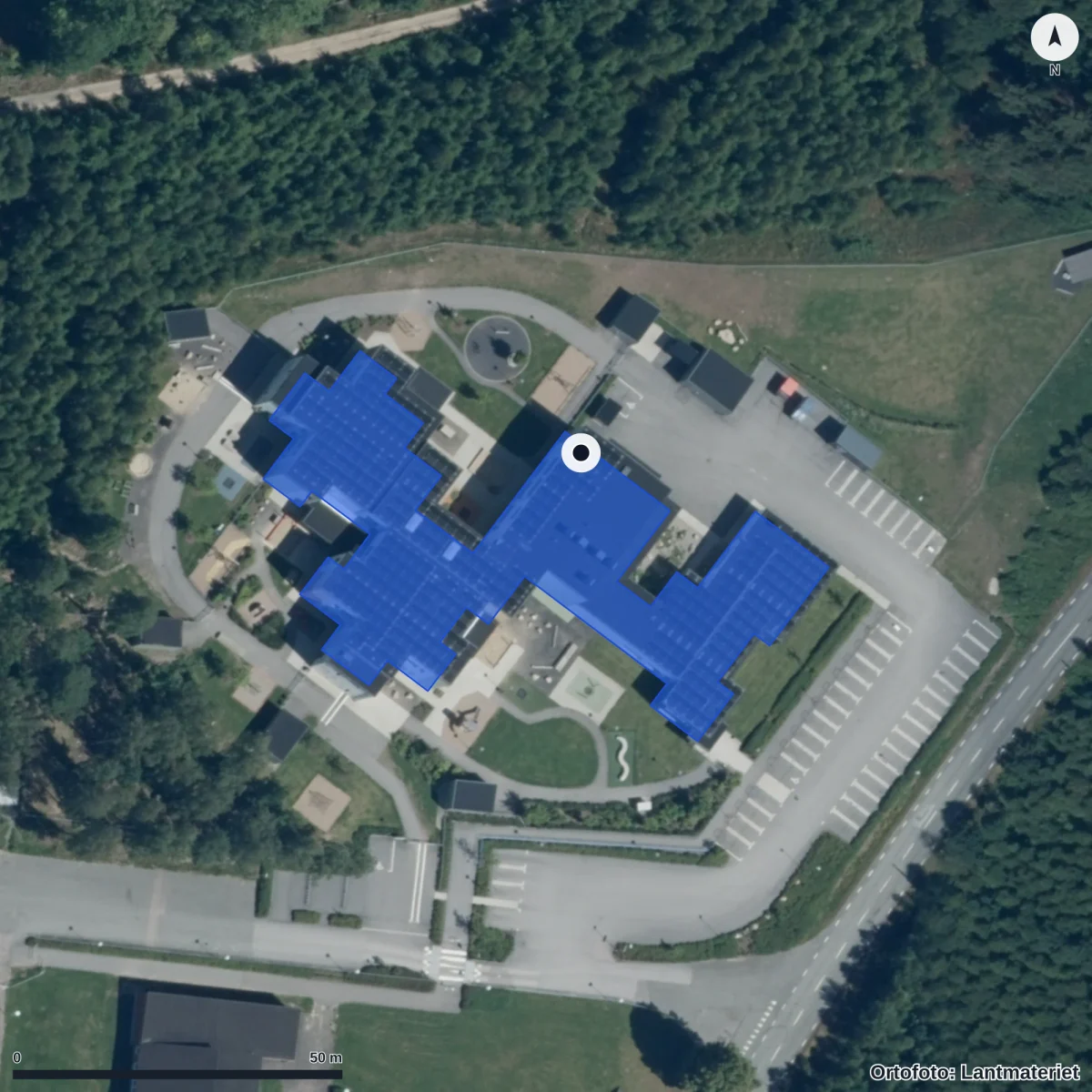 Flygbild över Skogsgårdens Förskola, ortofoto från Lantmäteriet
