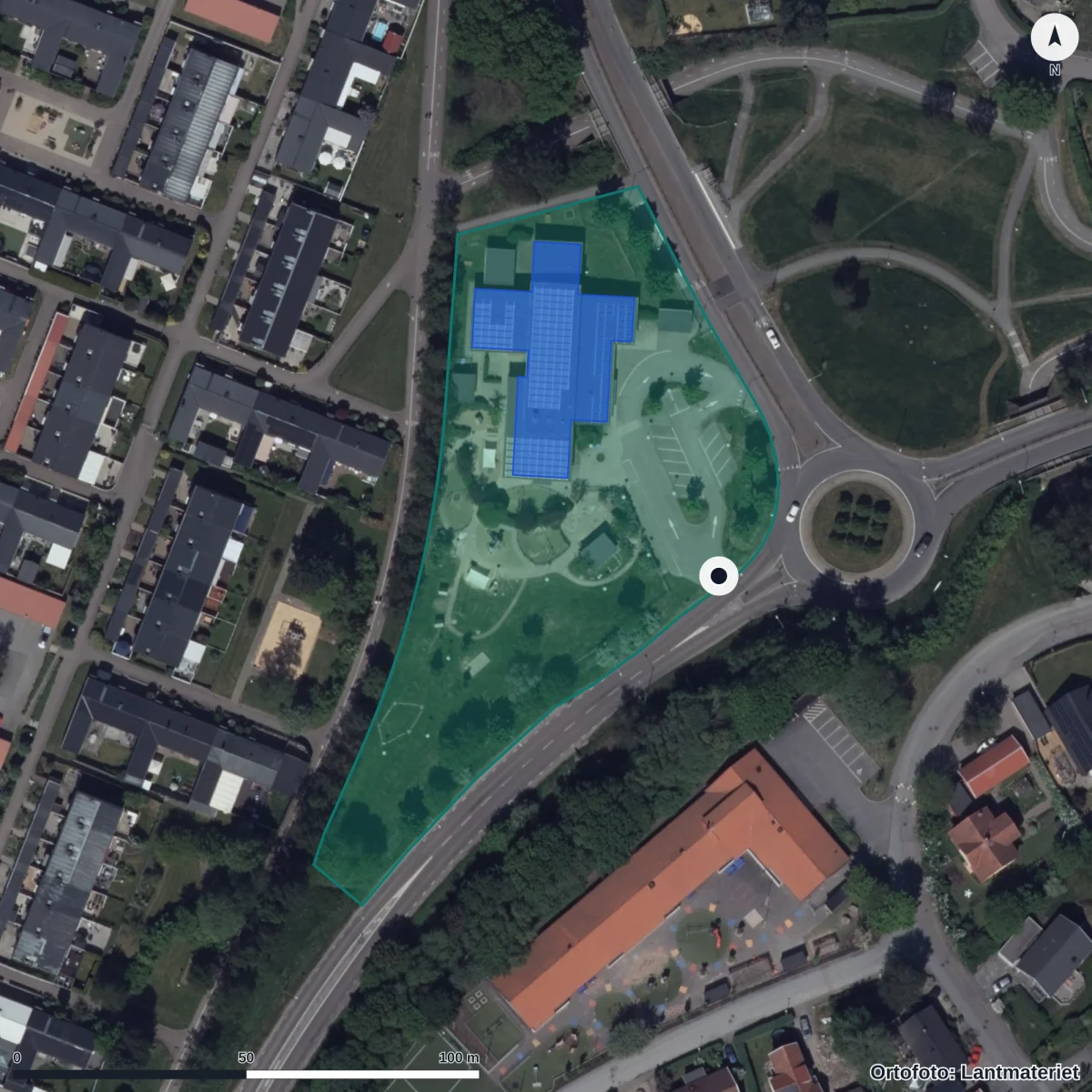 Flygbild över Stora Fiskebäcksvägen 101 Förskola, ortofoto från Lantmäteriet