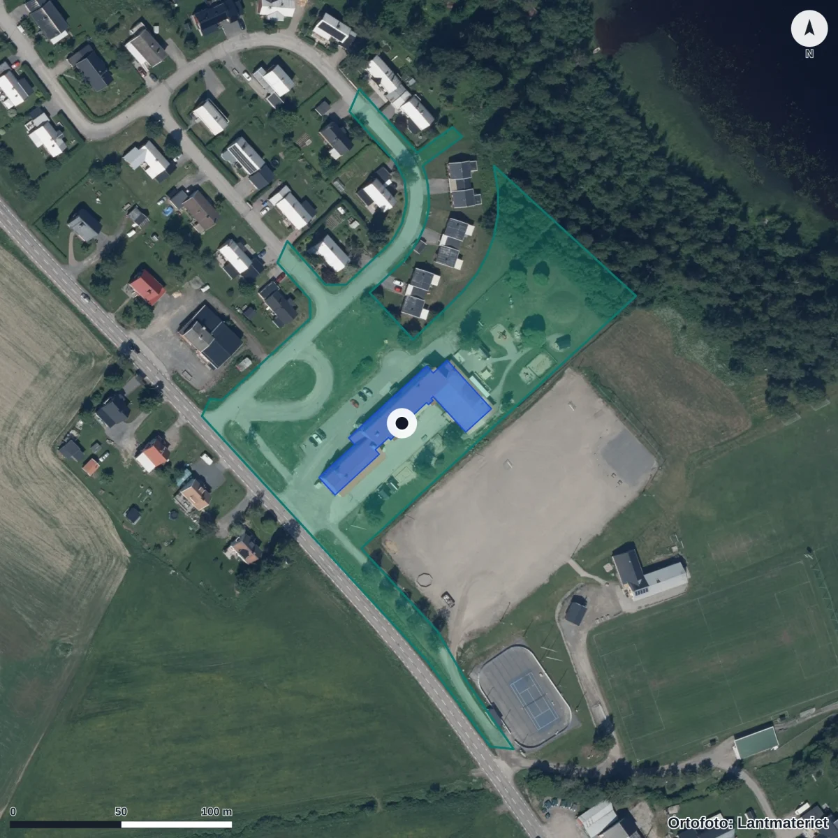 Flygbild över Sidensjö Förskola, ortofoto från Lantmäteriet