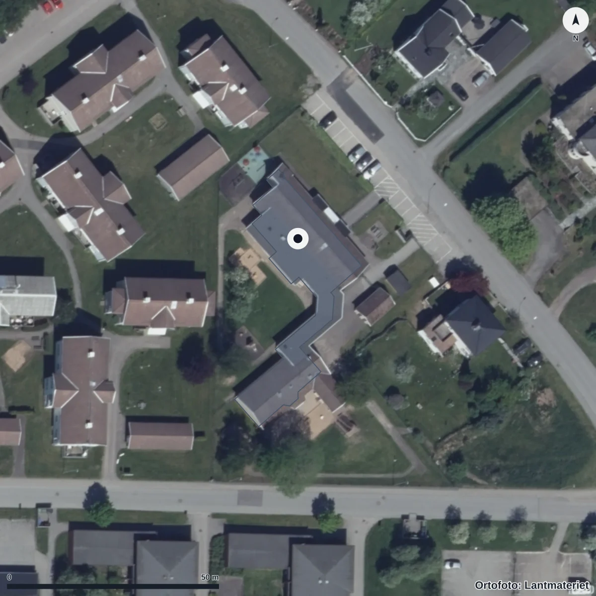 Flygbild över Algutstorps Förskola, ortofoto från Lantmäteriet
