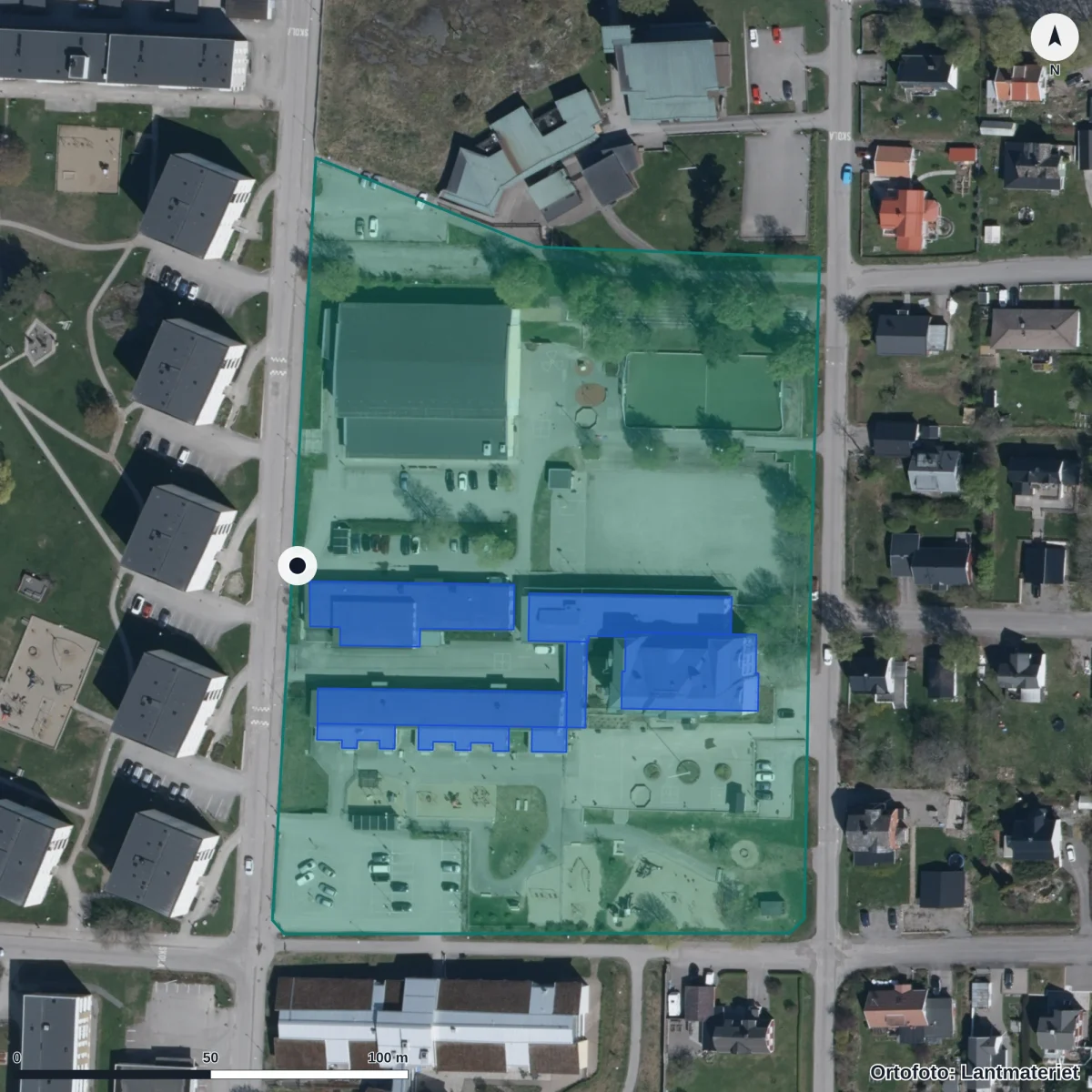 Flygbild över Hellbergs Förskola, ortofoto från Lantmäteriet