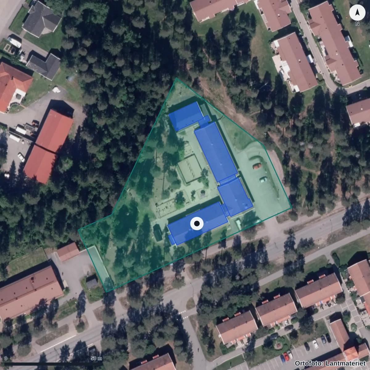 Flygbild över Förskolan Luvan, ortofoto från Lantmäteriet