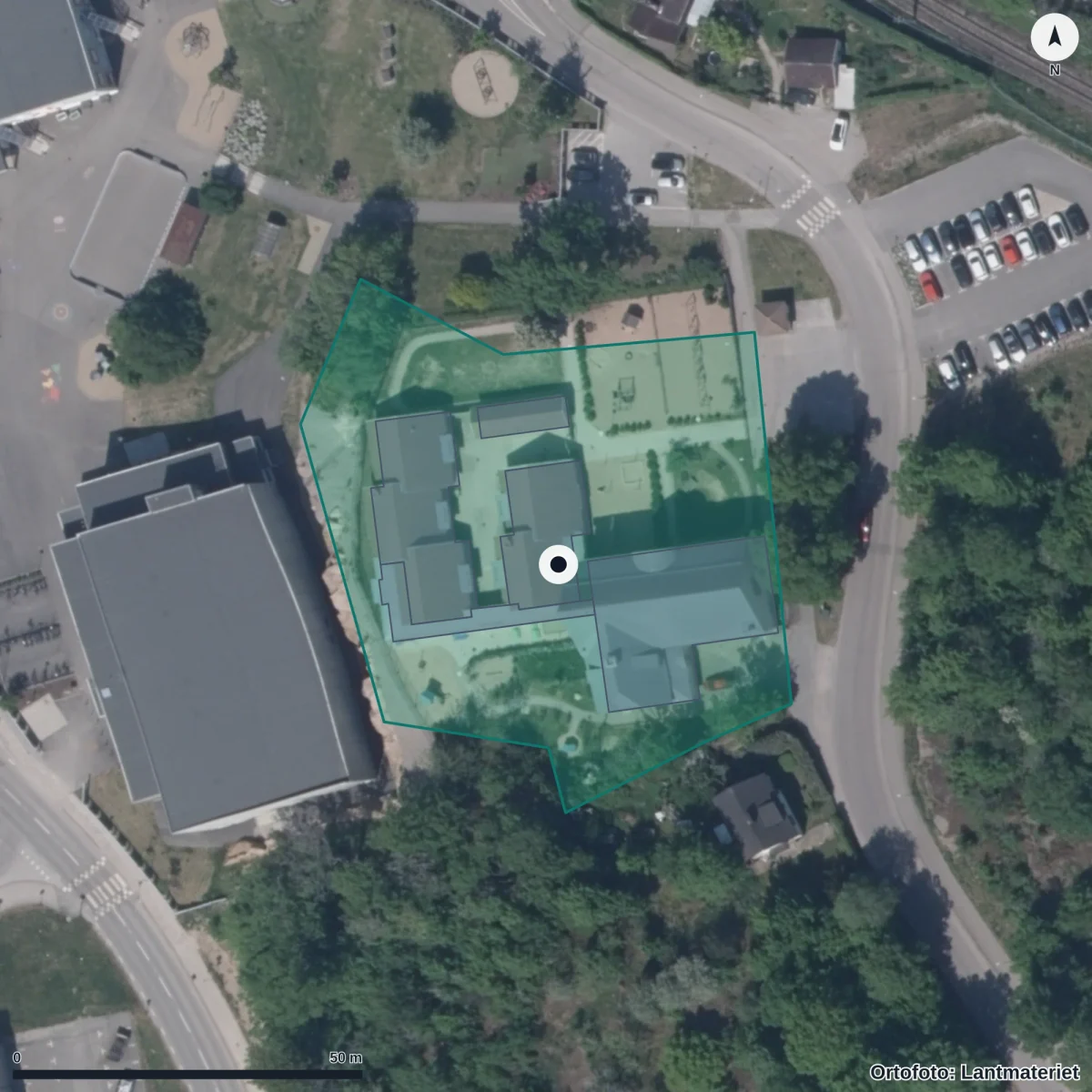 Flygbild över Parkdala Förskola, ortofoto från Lantmäteriet
