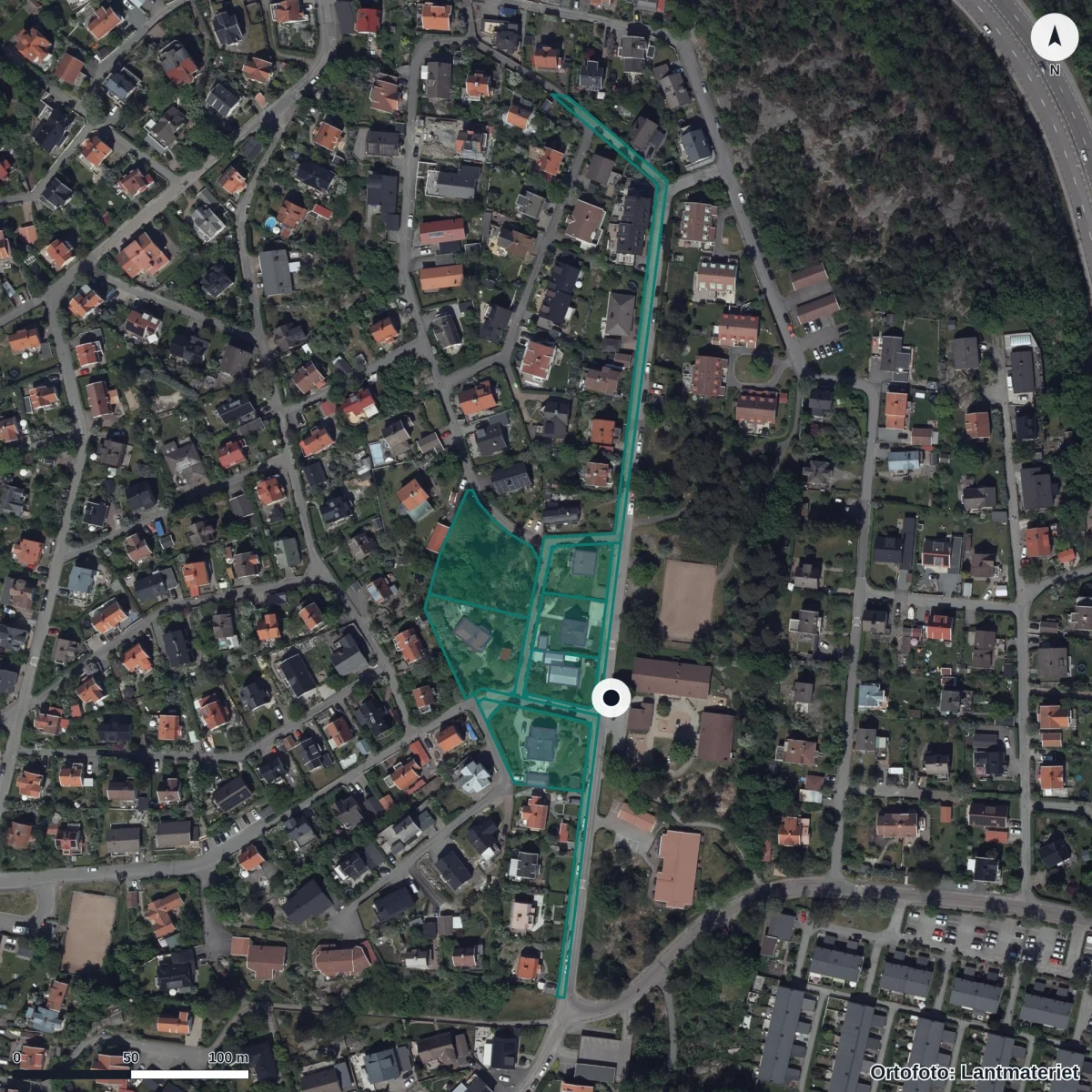 Flygbild över Ängåsgatan 21 Förskola, ortofoto från Lantmäteriet