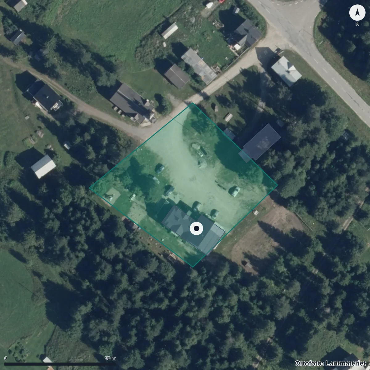 Flygbild över Vallens Förskola, ortofoto från Lantmäteriet