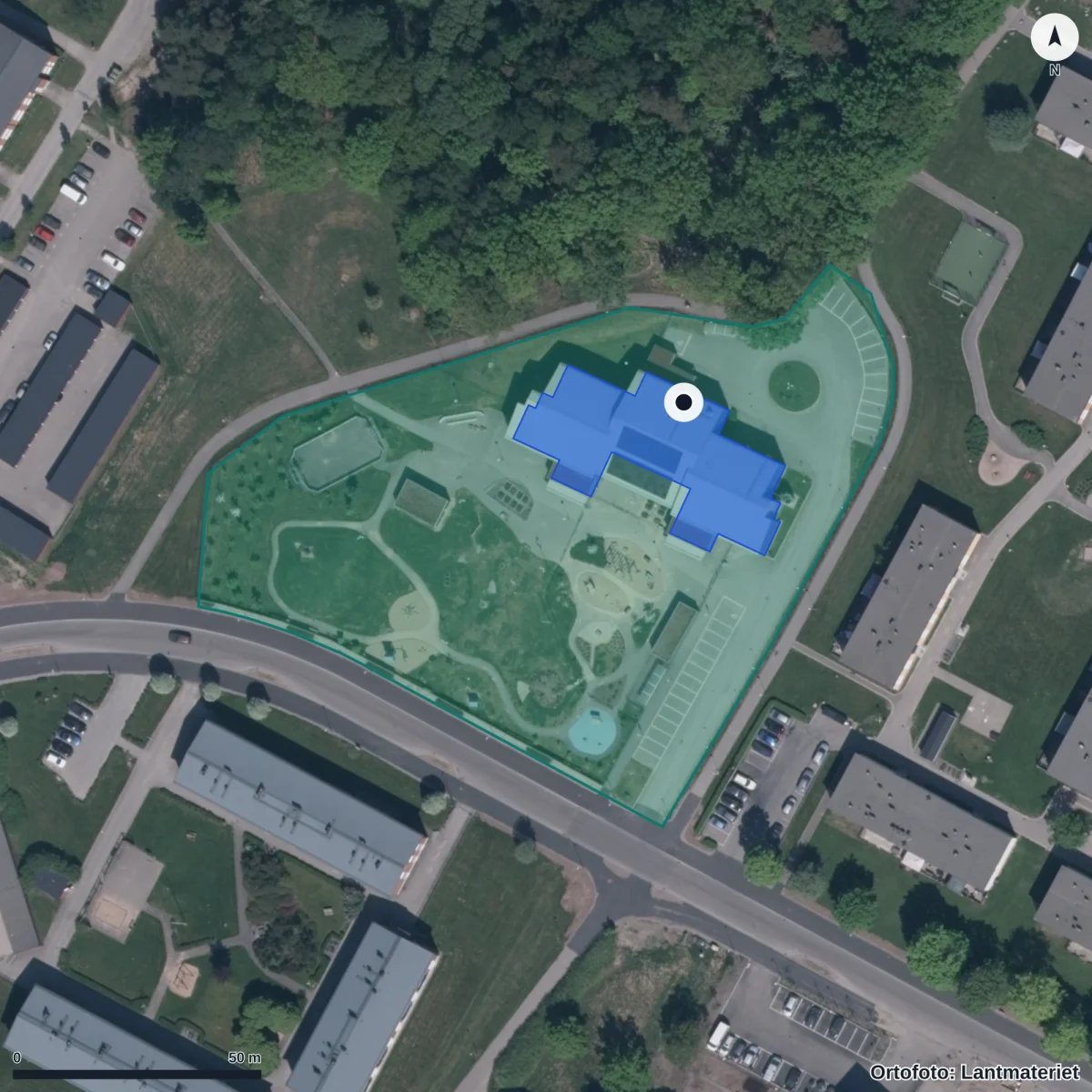 Flygbild över Vällingklockans Förskola, ortofoto från Lantmäteriet