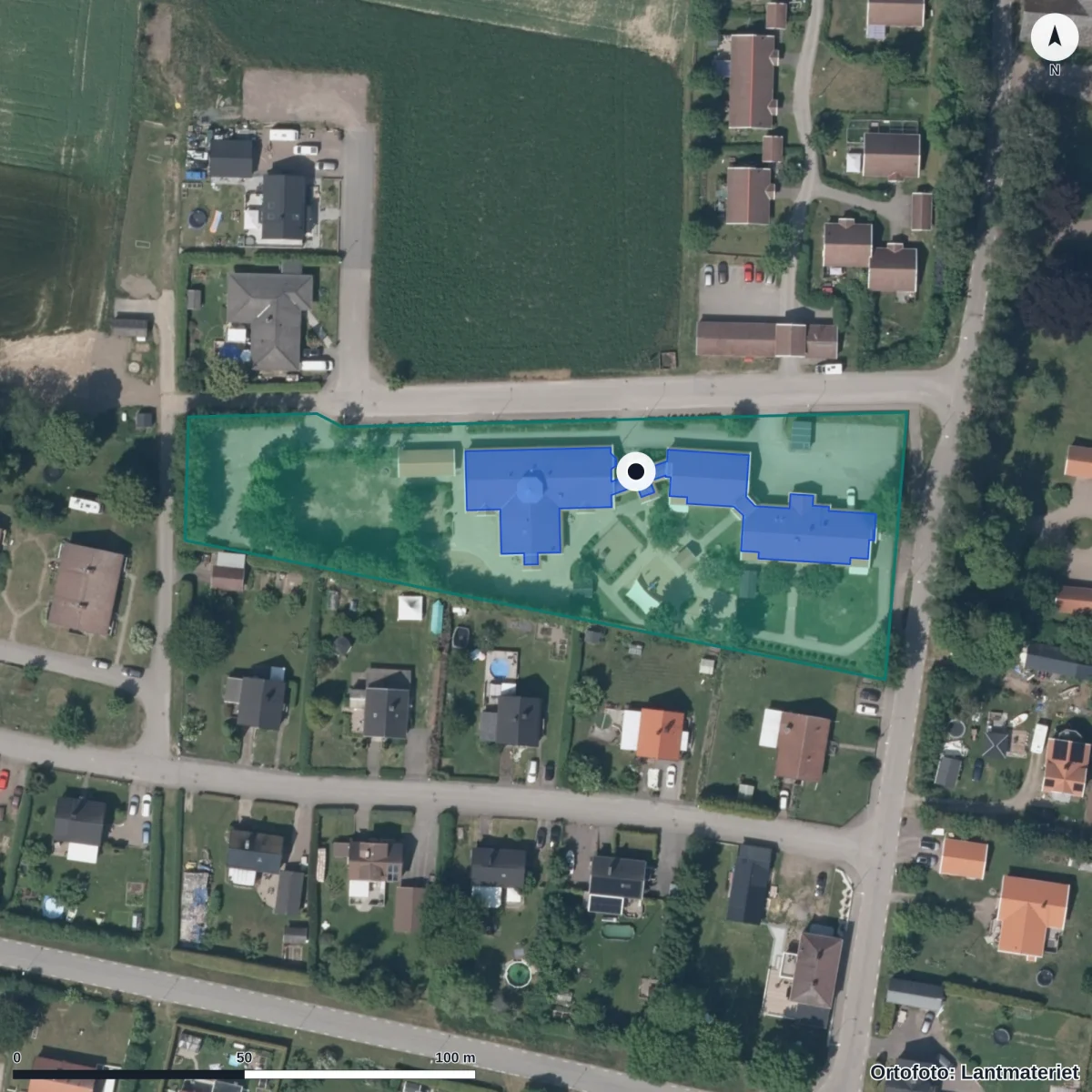 Flygbild över Förskolan Österstad, ortofoto från Lantmäteriet