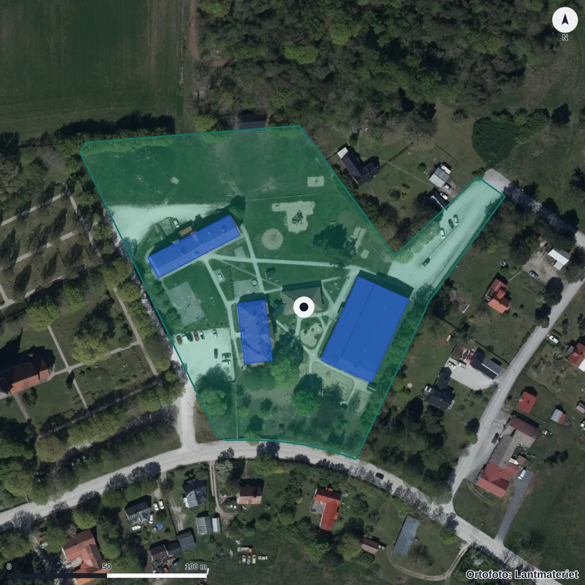 Flygbild över Havdhem Förskola, ortofoto från Lantmäteriet
