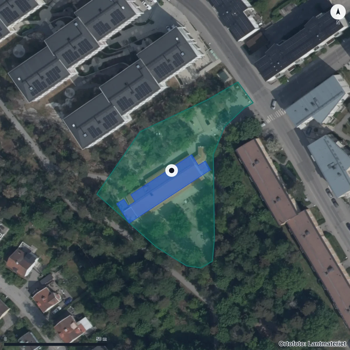 Flygbild över Förskolan Fyrbåken, ortofoto från Lantmäteriet