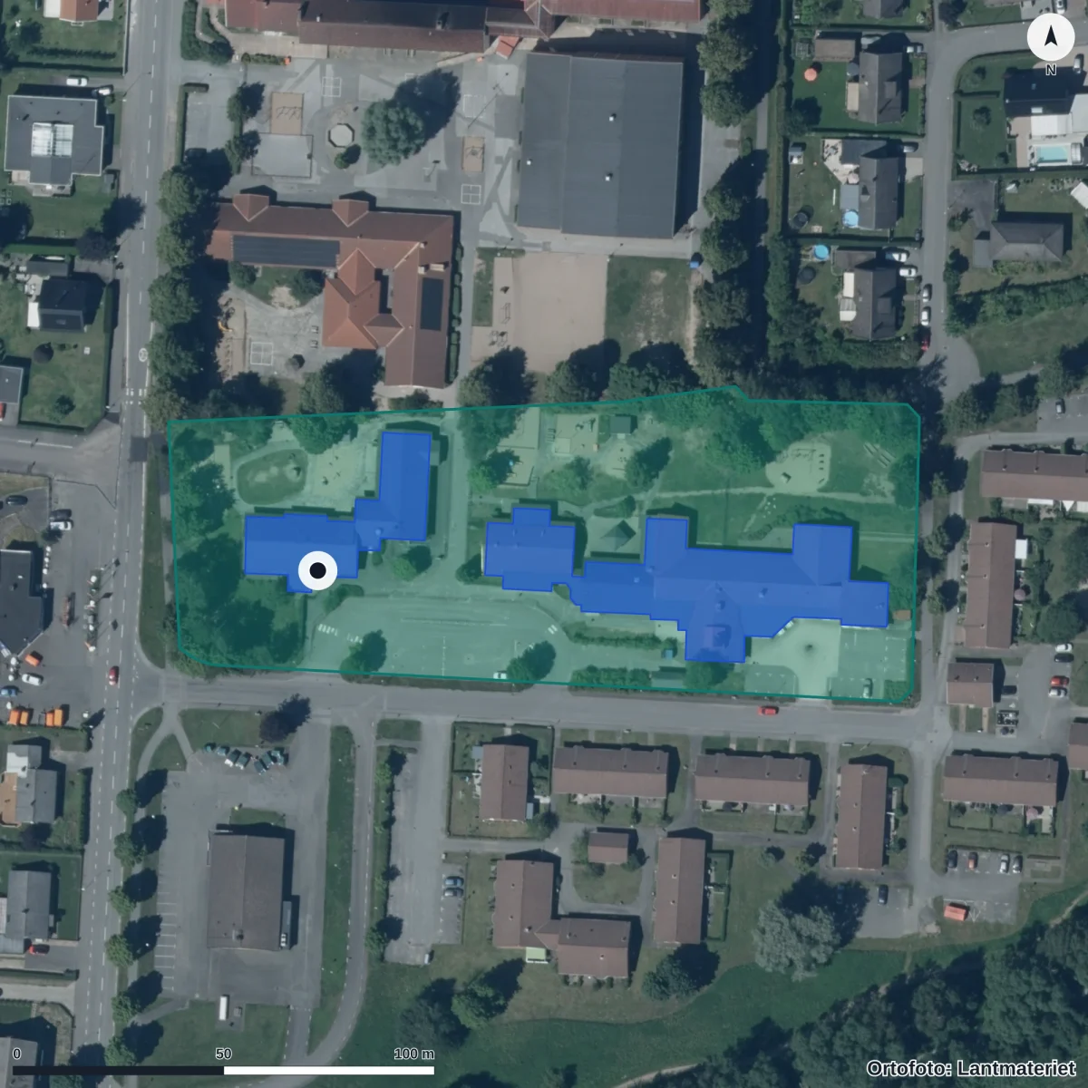 Flygbild över Önnegårdens Förskola, ortofoto från Lantmäteriet