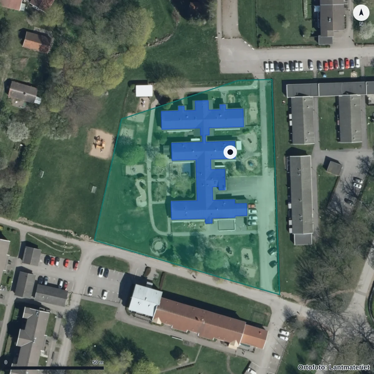 Flygbild över Gullvivans Förskola, ortofoto från Lantmäteriet