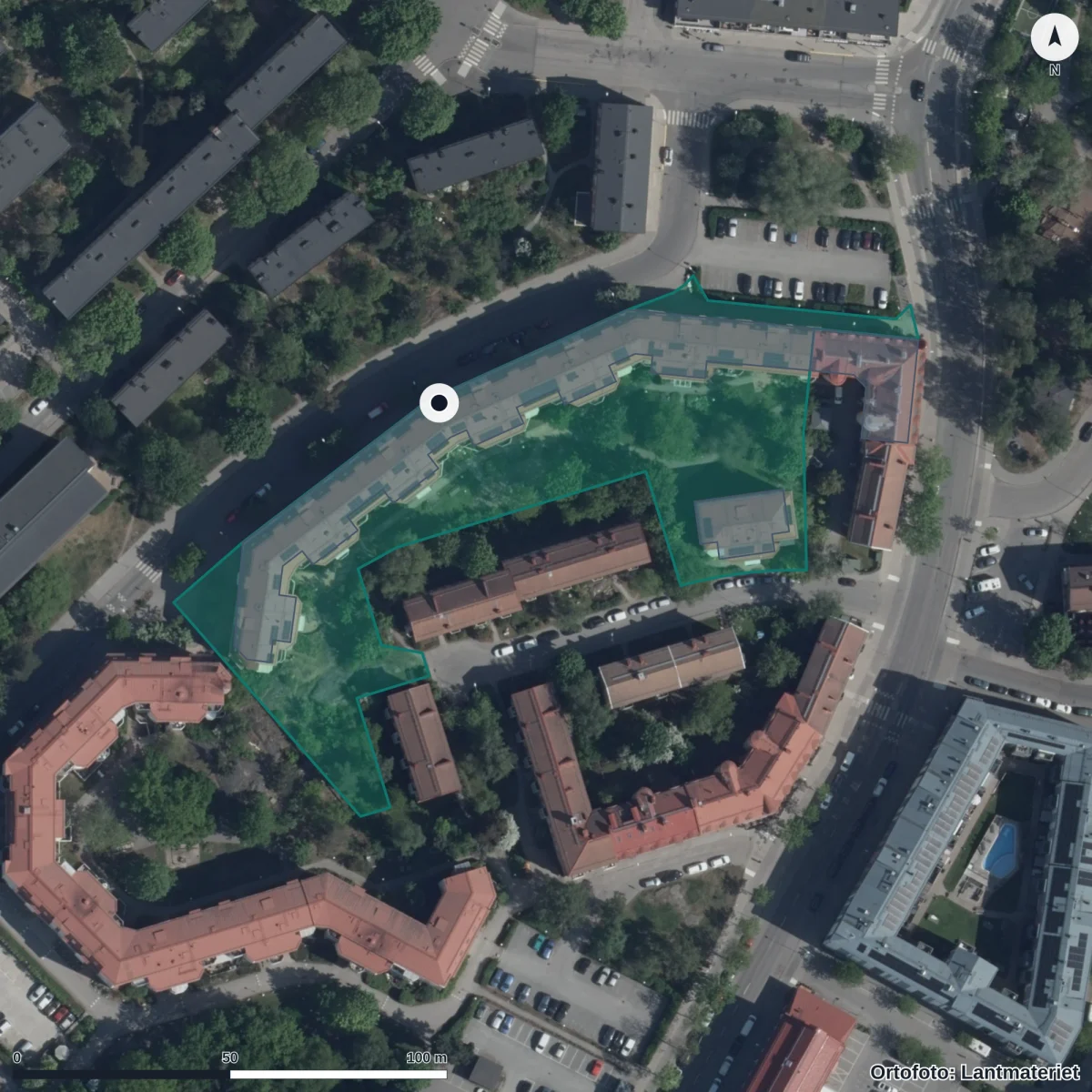 Flygbild över Förskolan Äventyret, ortofoto från Lantmäteriet
