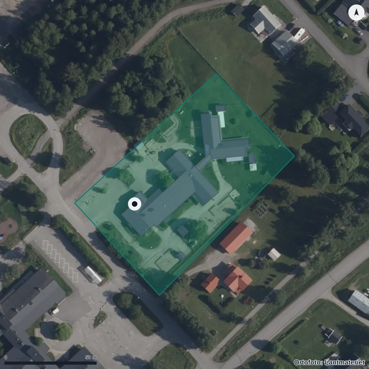Flygbild över Norrfjärdens Förskola, ortofoto från Lantmäteriet