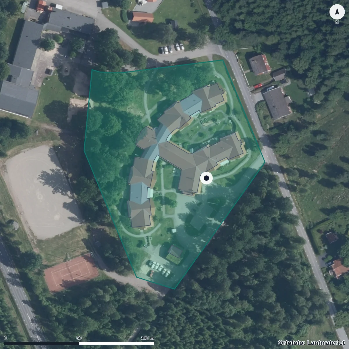 Flygbild över Regnbågens Förskola/lönashult, ortofoto från Lantmäteriet