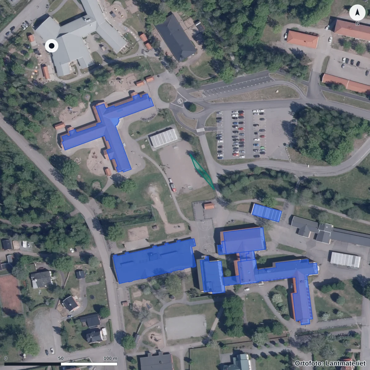 Flygbild över Bjurbäckens Förskola, ortofoto från Lantmäteriet