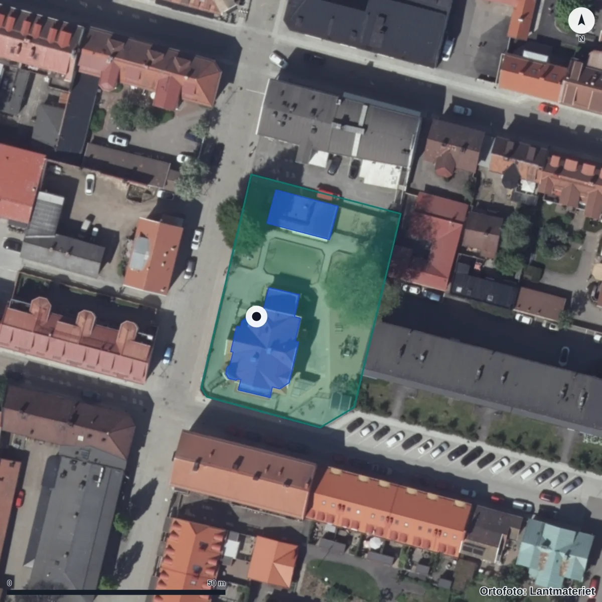 Flygbild över Lindens Förskola, ortofoto från Lantmäteriet
