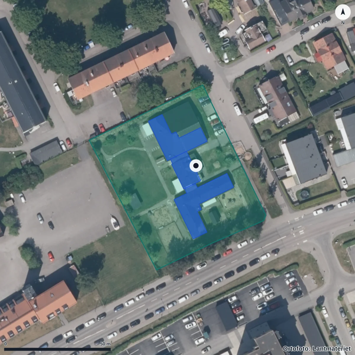 Flygbild över Förskolan Trollsländan, ortofoto från Lantmäteriet
