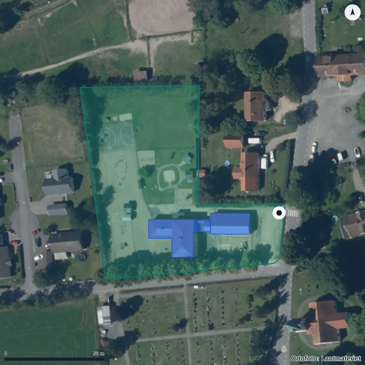 Flygbild över Huaröds Förskola, ortofoto från Lantmäteriet
