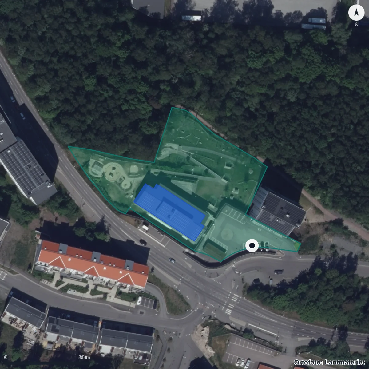 Flygbild över Sisjöbäckens Väg 2 Förskola, ortofoto från Lantmäteriet