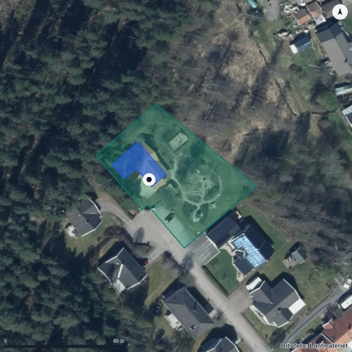 Flygbild över Förskolan Stennäset, ortofoto från Lantmäteriet