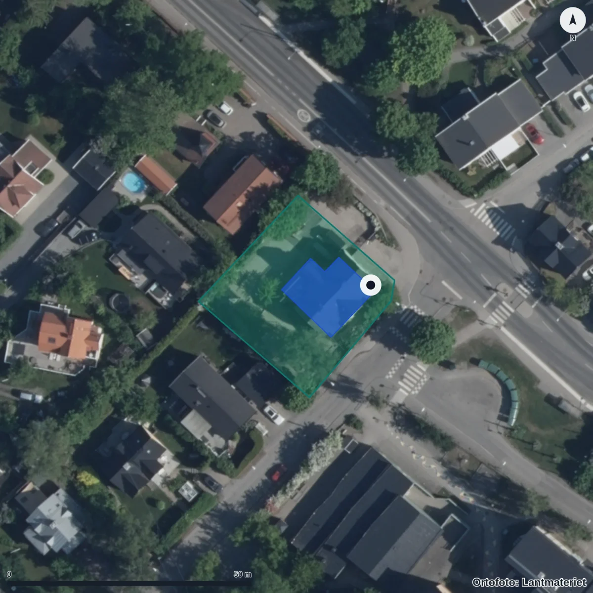 Flygbild över Förskolan Spira Gula Villan, ortofoto från Lantmäteriet