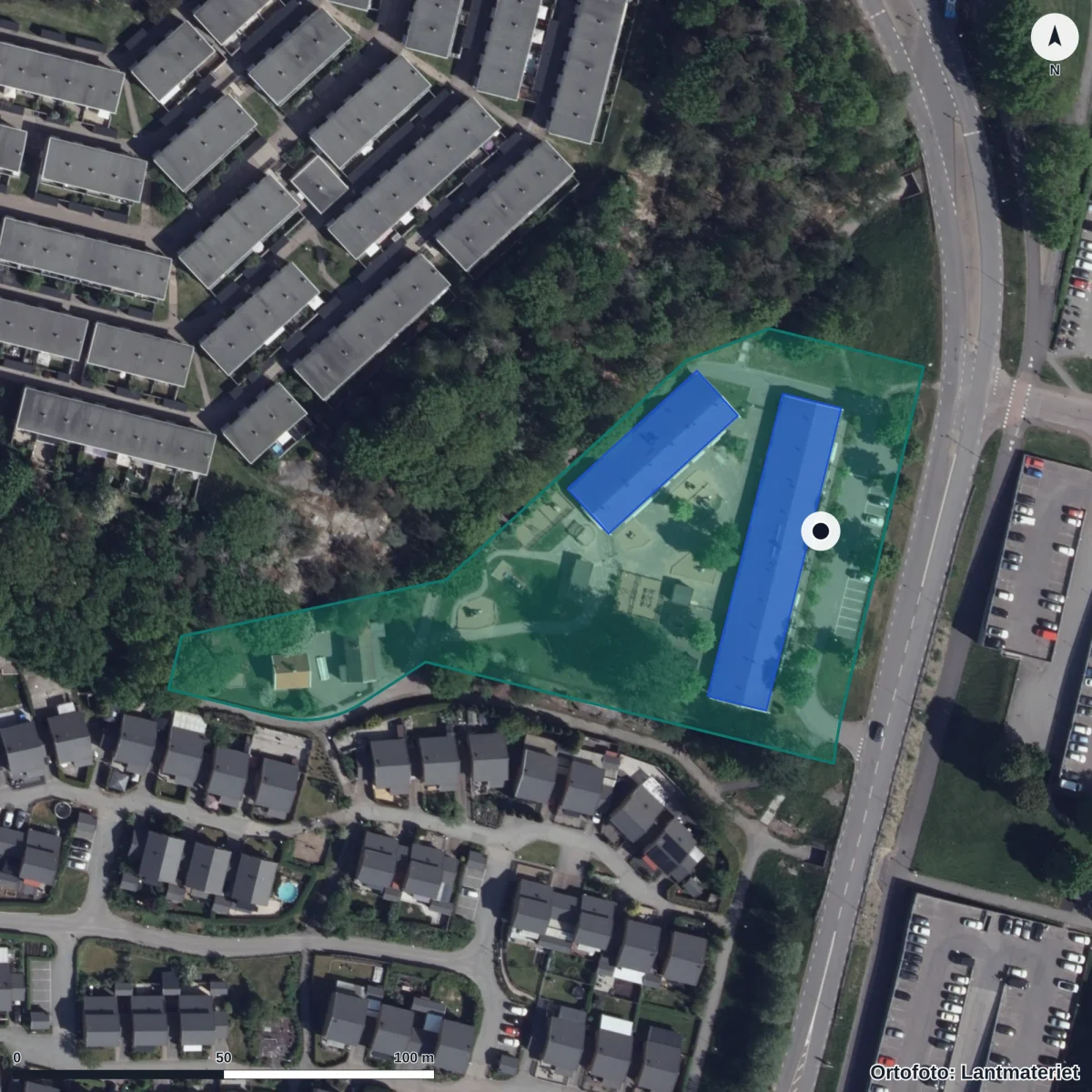 Flygbild över Dragonörtsgatan 1 Förskola, ortofoto från Lantmäteriet