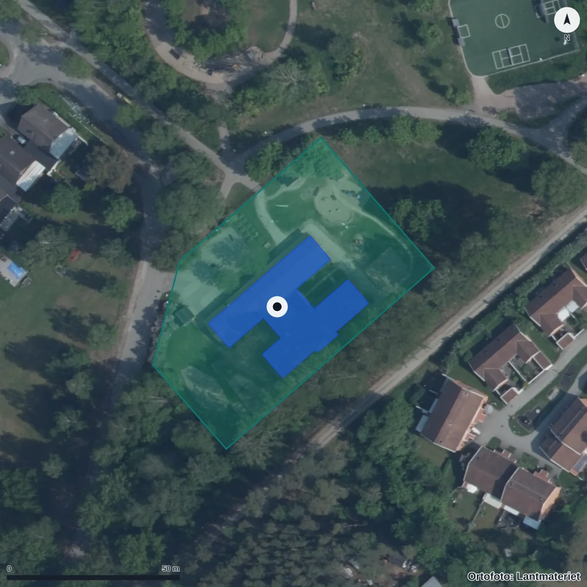 Flygbild över Trollgården, ortofoto från Lantmäteriet