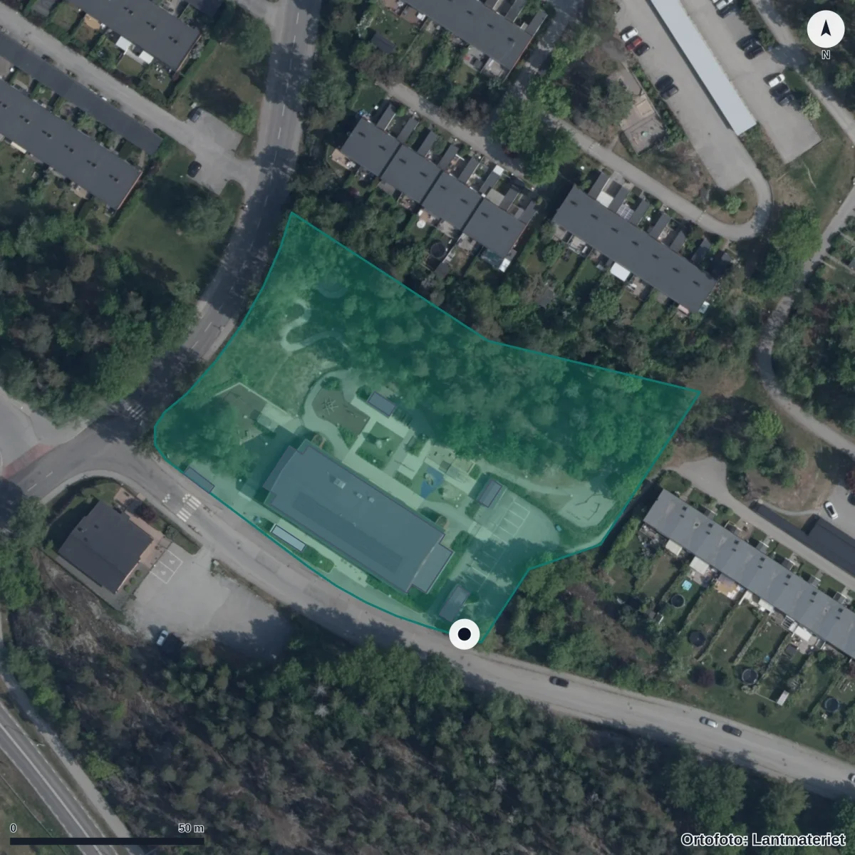 Flygbild över Förskola Balingsnäs Resurscenter, ortofoto från Lantmäteriet
