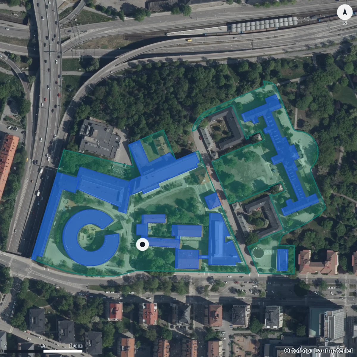 Flygbild över Förskolan Konradsberg, ortofoto från Lantmäteriet