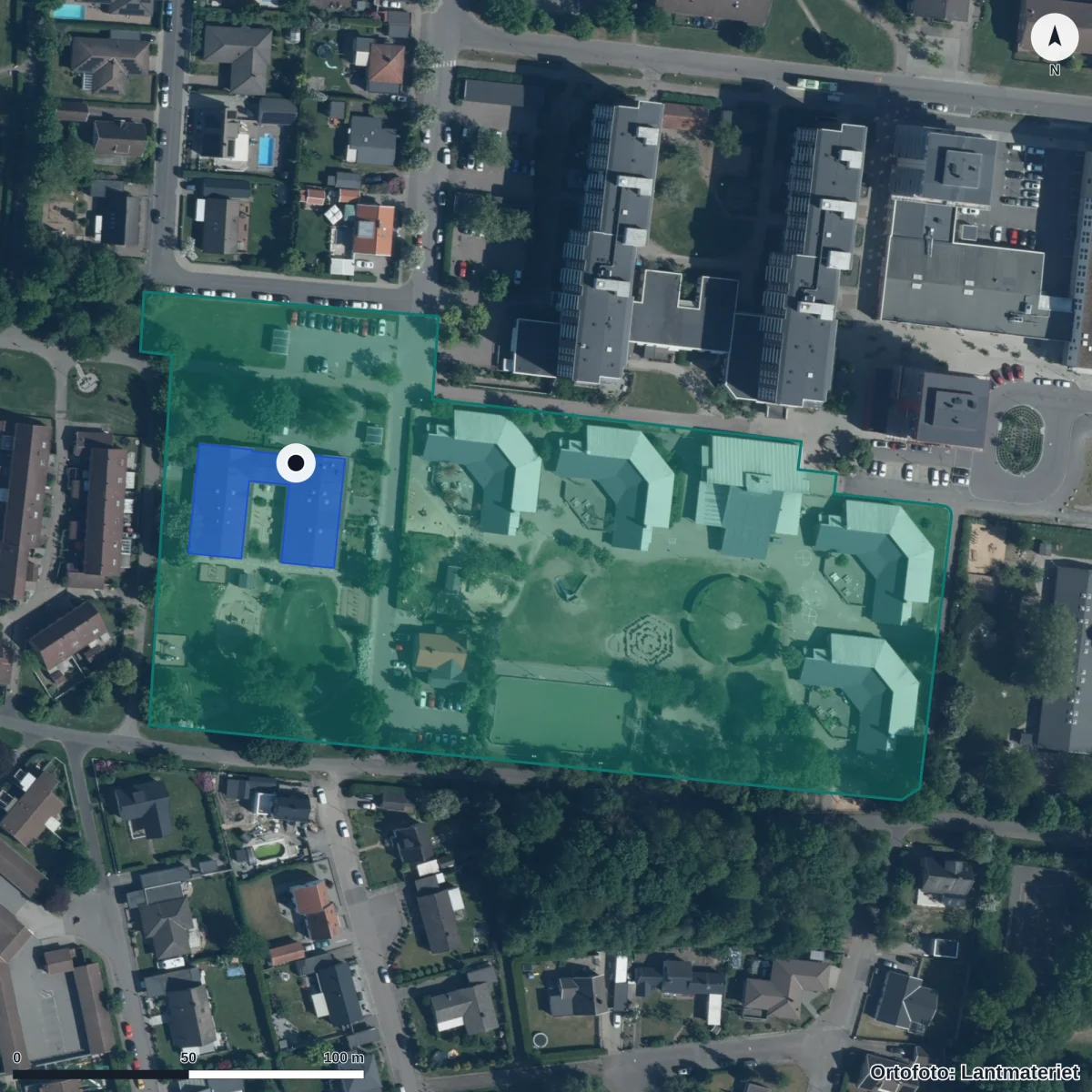 Flygbild över Husensjö Förskola, ortofoto från Lantmäteriet