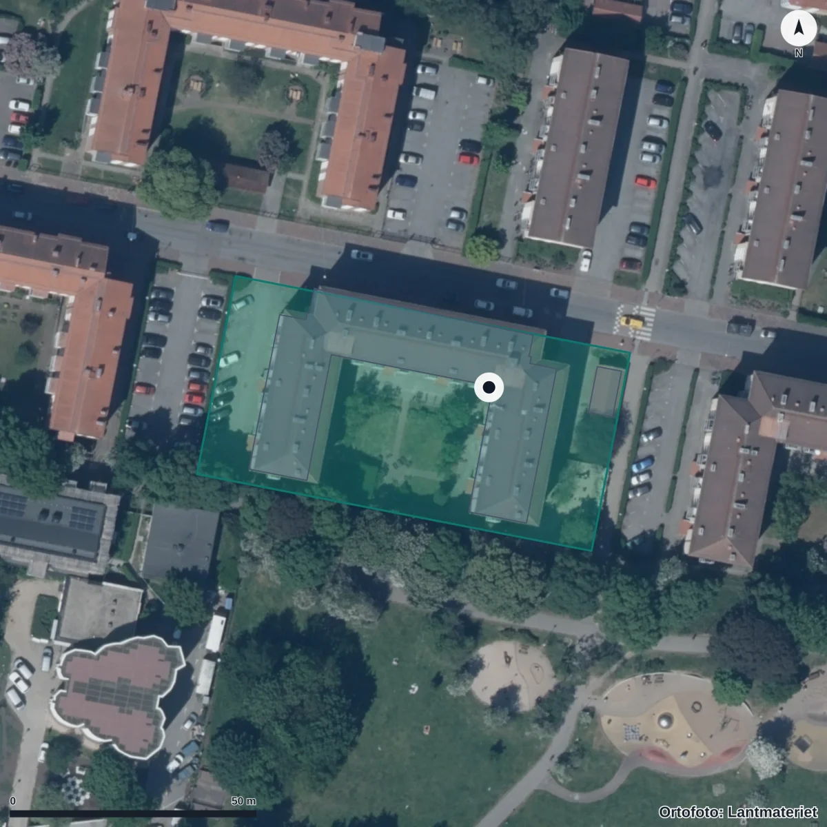 Flygbild över Änghagens Förskola, ortofoto från Lantmäteriet