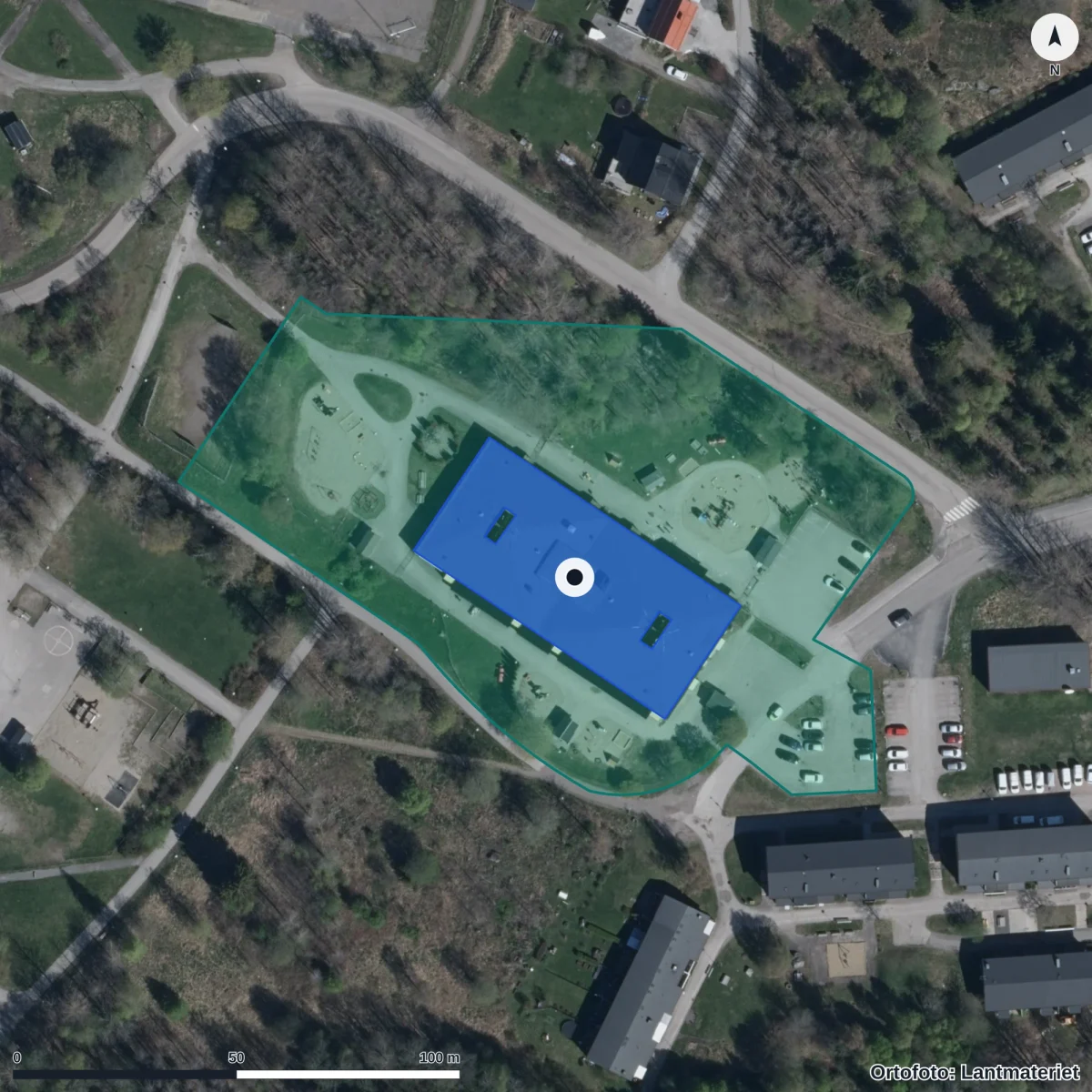 Flygbild över Solstrålens Förskola, ortofoto från Lantmäteriet