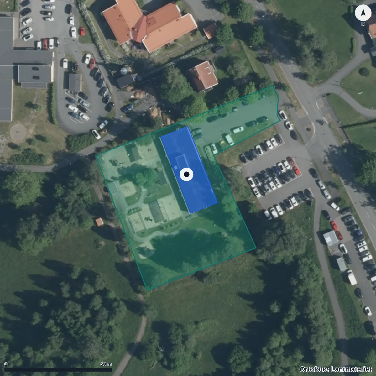 Flygbild över Vita Villan, ortofoto från Lantmäteriet