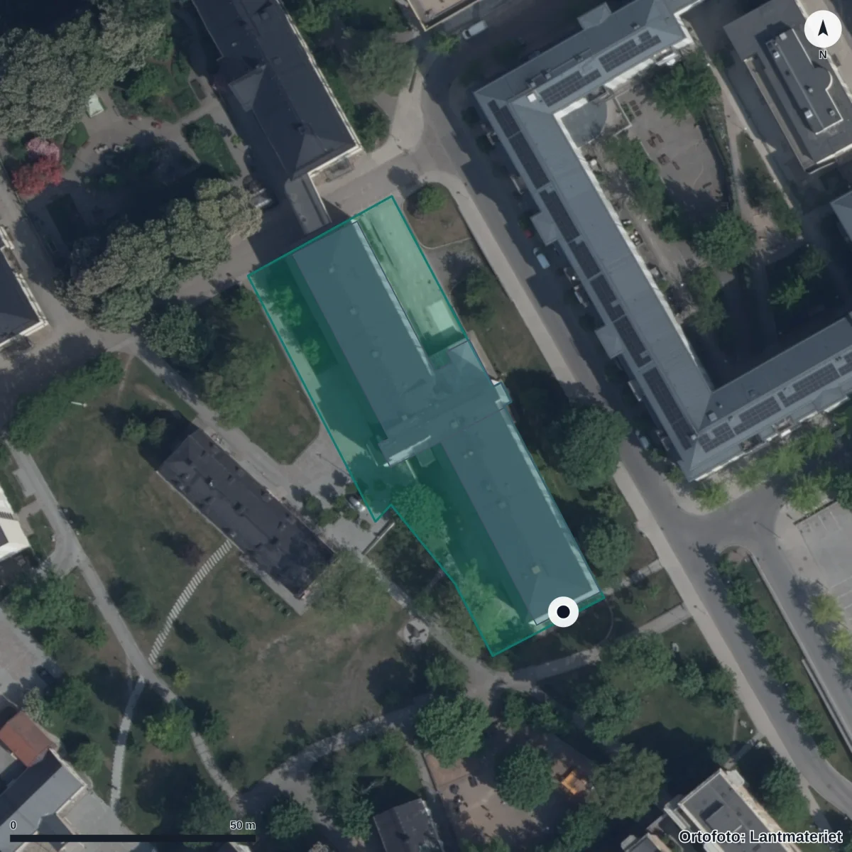 Flygbild över Förskolan Hälsobrunnen, ortofoto från Lantmäteriet