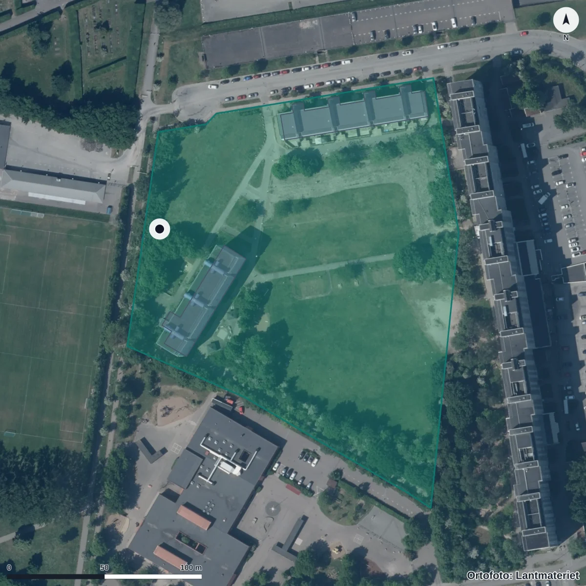 Flygbild över Fröhusets Förskola, ortofoto från Lantmäteriet