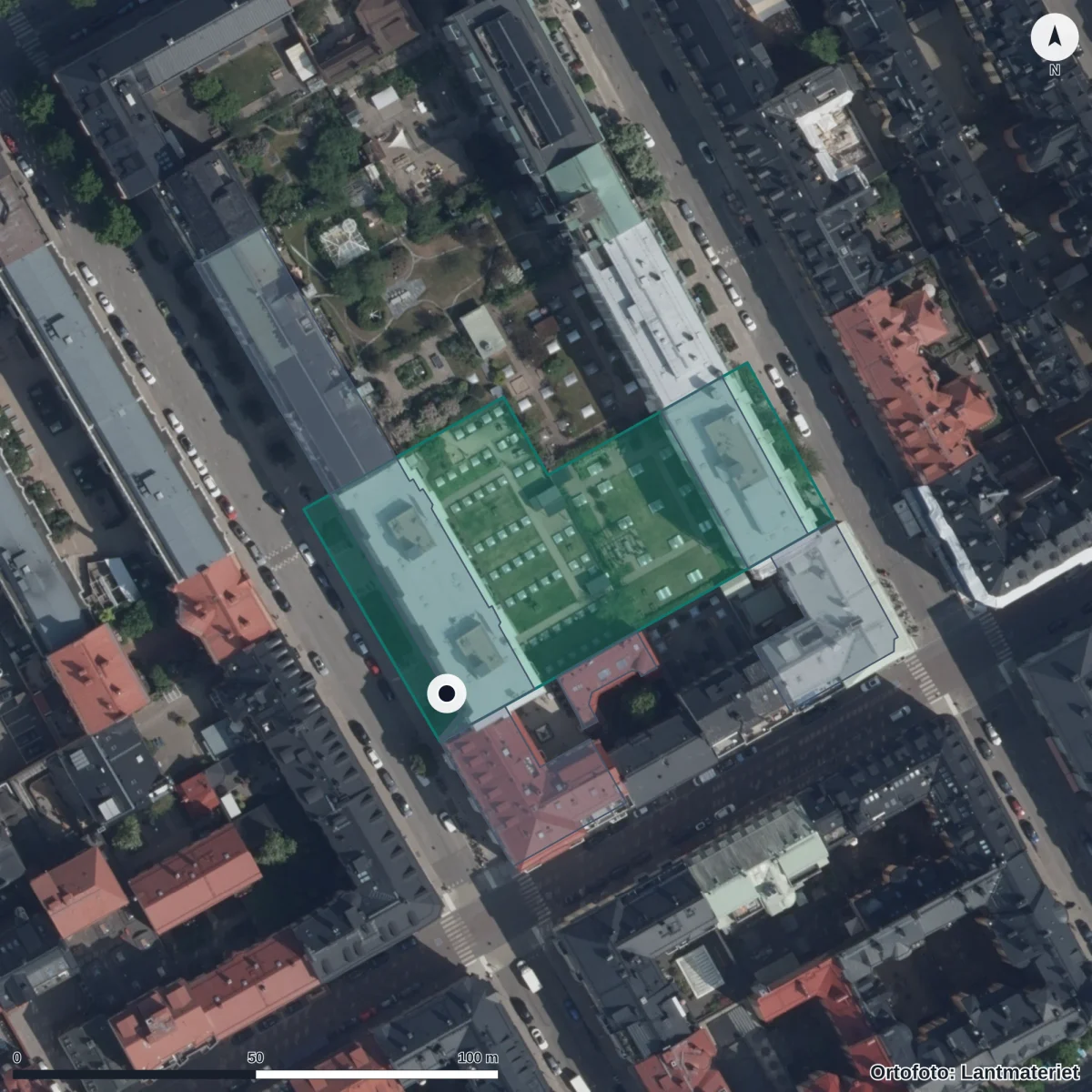 Flygbild över Engelska Förskolan Norrmalm, ortofoto från Lantmäteriet