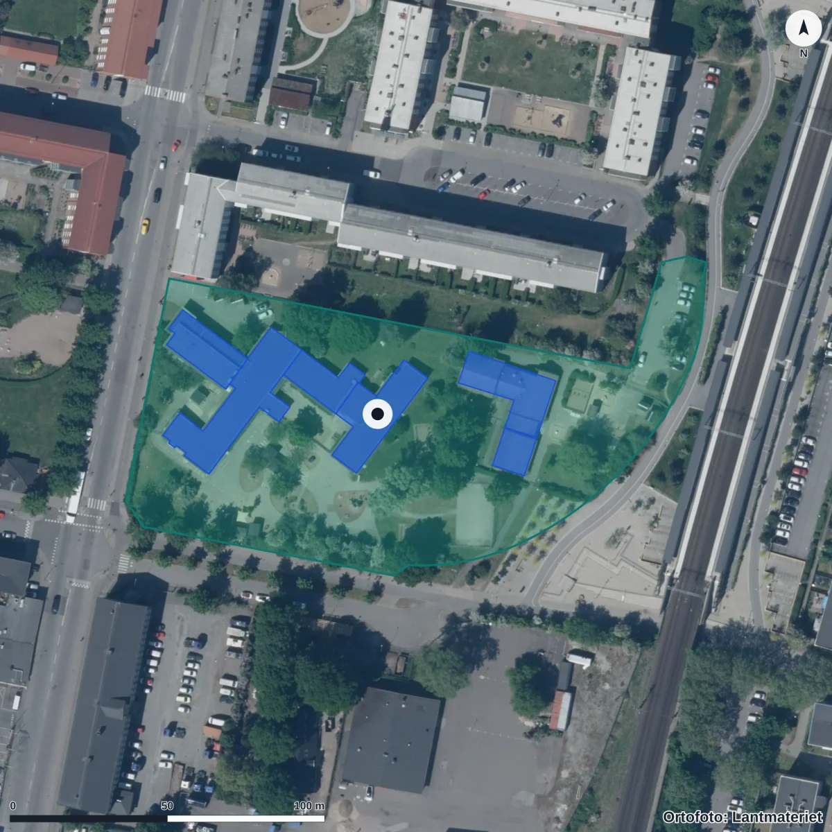 Flygbild över Annelunds Förskola, ortofoto från Lantmäteriet