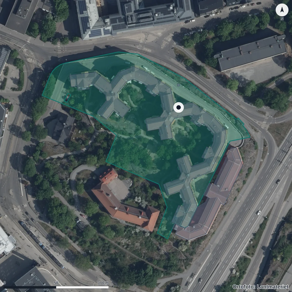 Flygbild över Förskolan Katrineberg, Pysslingen, ortofoto från Lantmäteriet