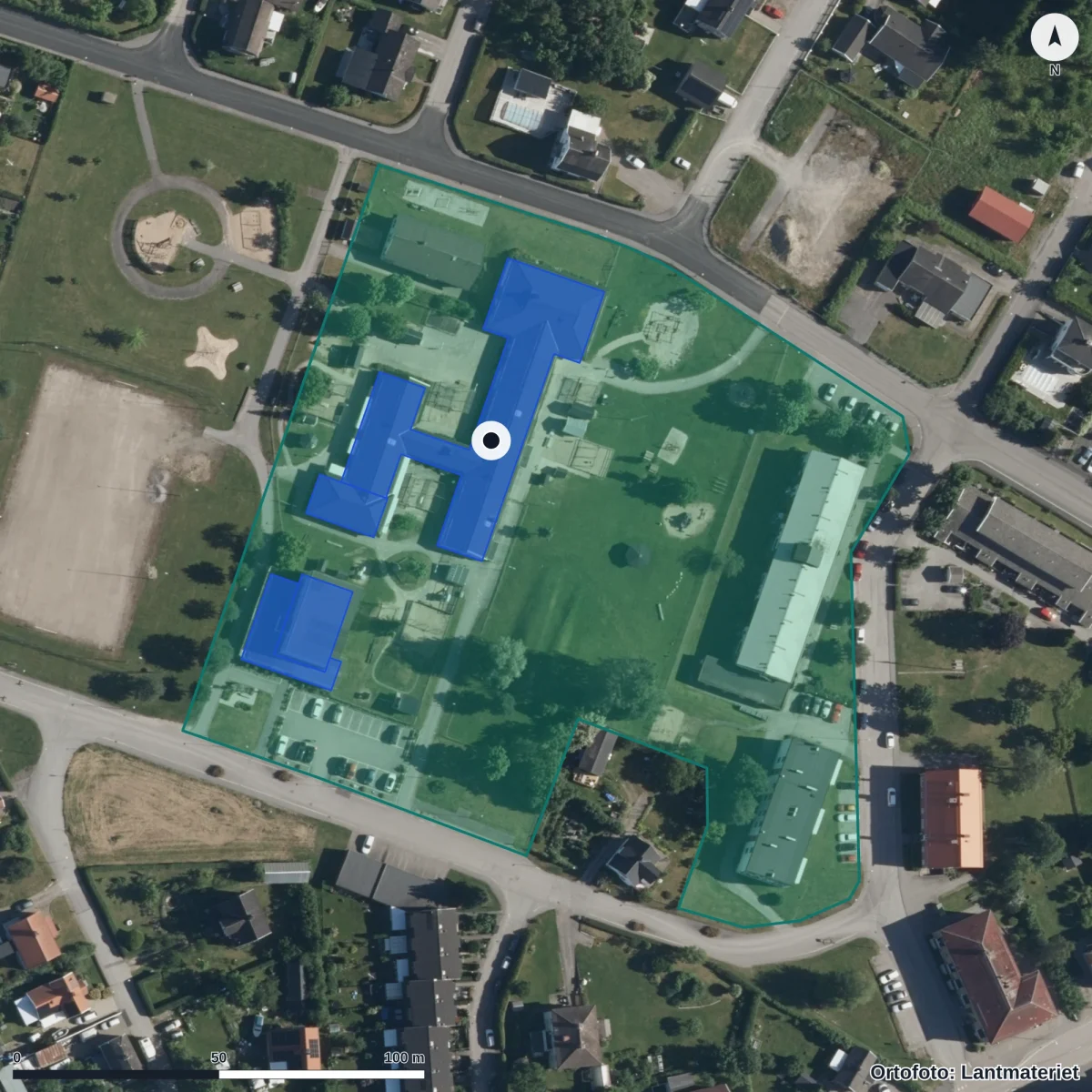 Flygbild över Förskolan Häringe, ortofoto från Lantmäteriet