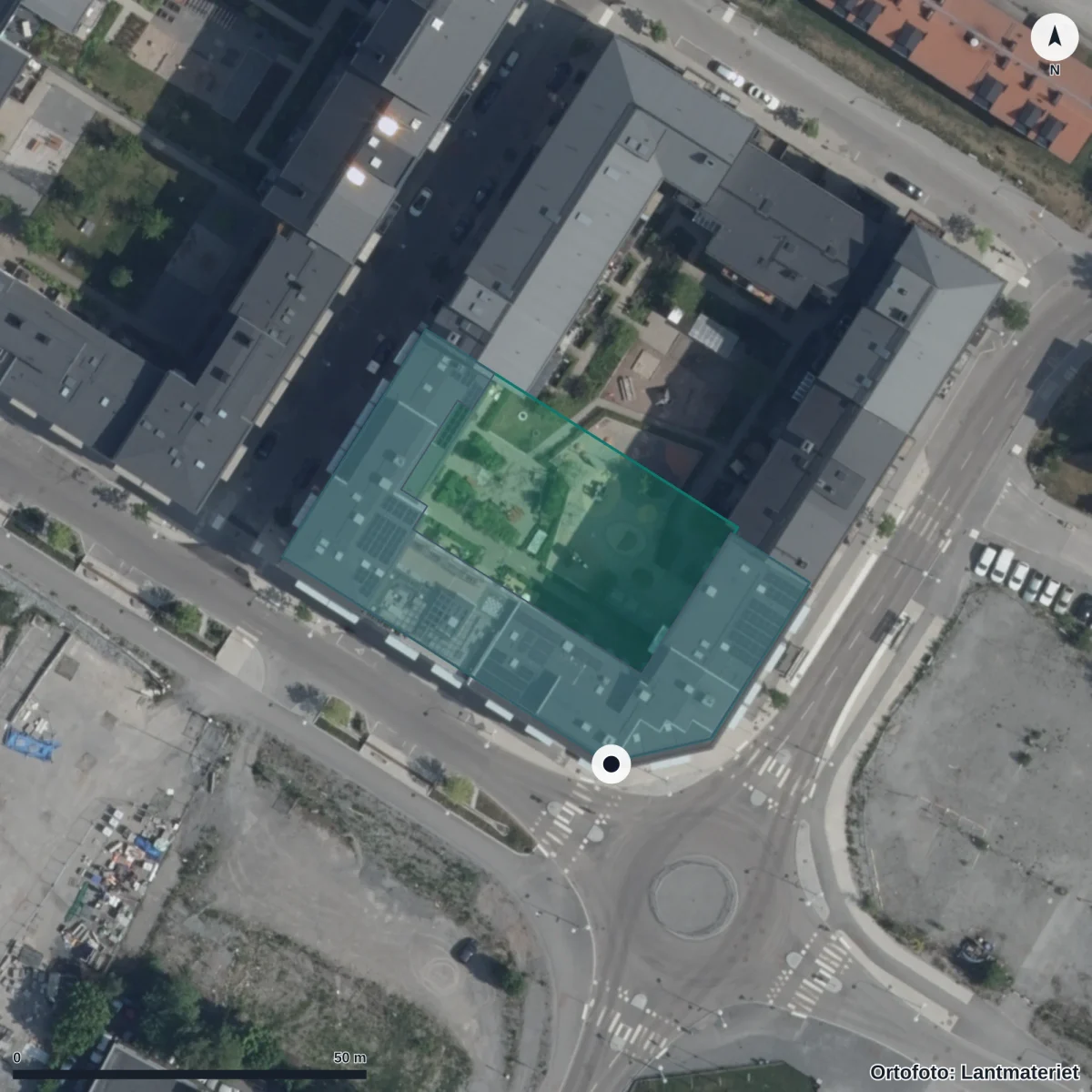Flygbild över Dibber Sjödalen Förskola, ortofoto från Lantmäteriet