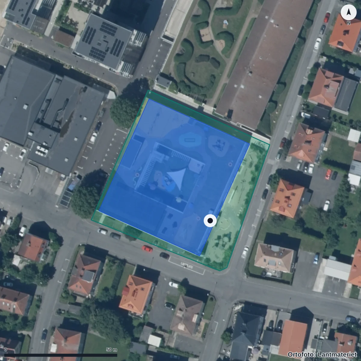 Flygbild över Palettens Förskola, ortofoto från Lantmäteriet