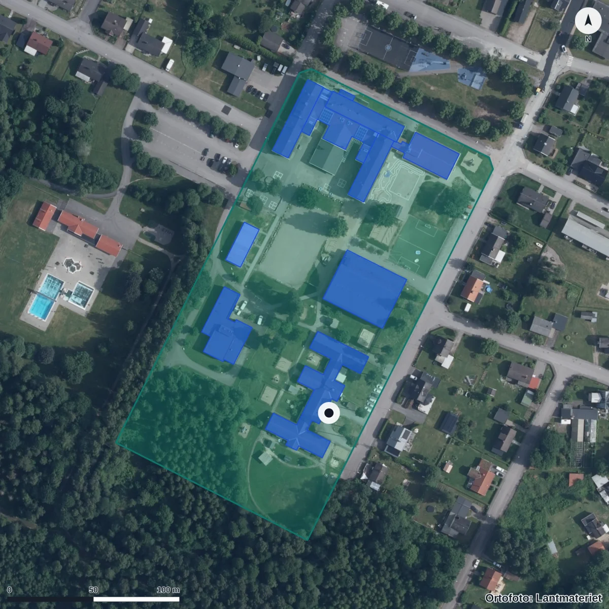 Flygbild över Kvarngårdens Förskola, ortofoto från Lantmäteriet