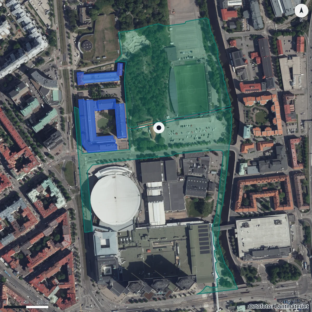 Flygbild över Valhallagatan 4 Förskola, ortofoto från Lantmäteriet