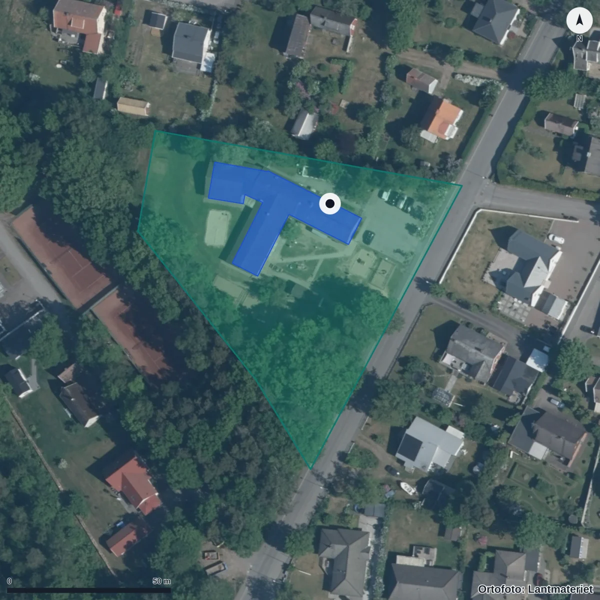 Flygbild över Villervallas Förskola, ortofoto från Lantmäteriet