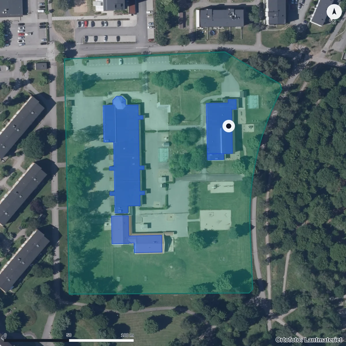 Flygbild över Biskopshagens Förskola, ortofoto från Lantmäteriet