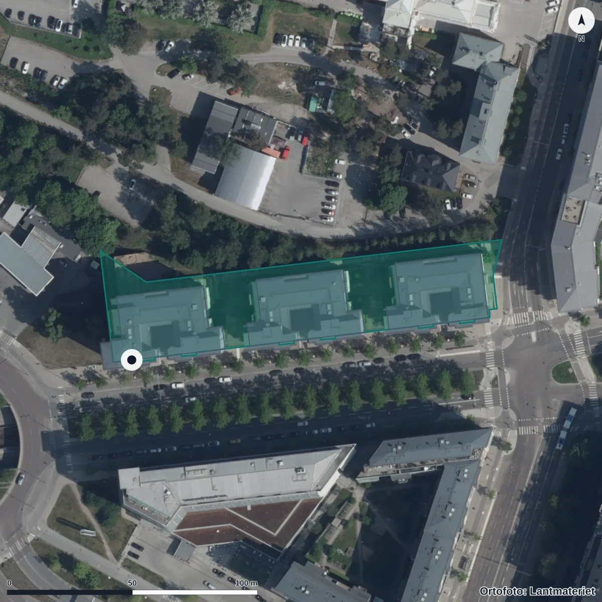 Flygbild över Förskolan Kristallen, ortofoto från Lantmäteriet