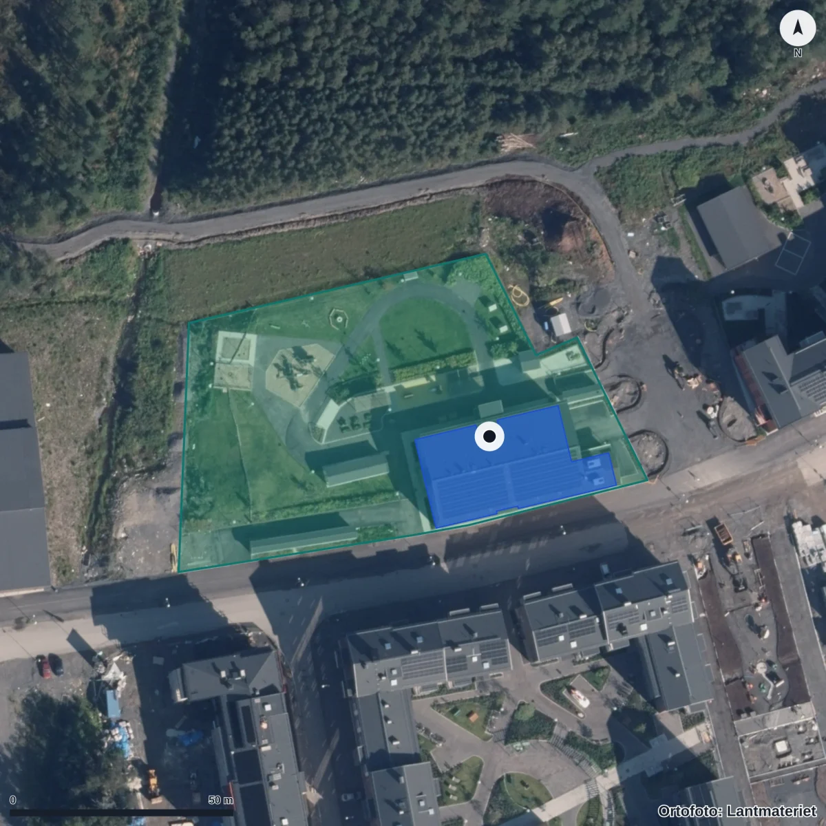 Flygbild över Förskolan Kålmasken, ortofoto från Lantmäteriet