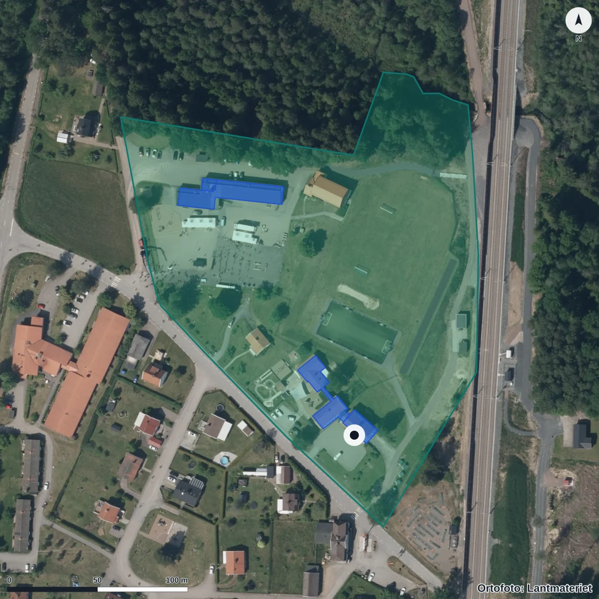 Flygbild över Förskolan Godegård, ortofoto från Lantmäteriet
