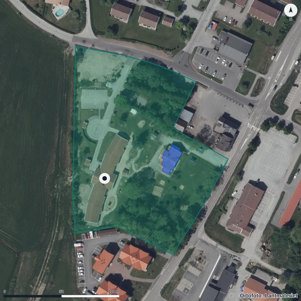 Flygbild över Jörlanda Förskola, ortofoto från Lantmäteriet