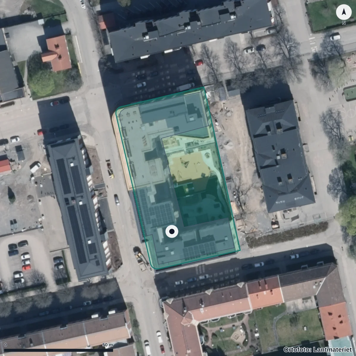 Flygbild över Slottsbackens Förskola, ortofoto från Lantmäteriet